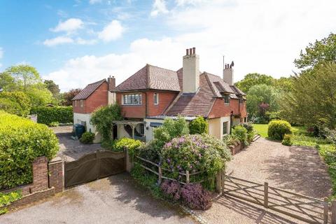 6 bedroom detached house for sale, Whydown Road Whydown, Bexhill-On-Sea