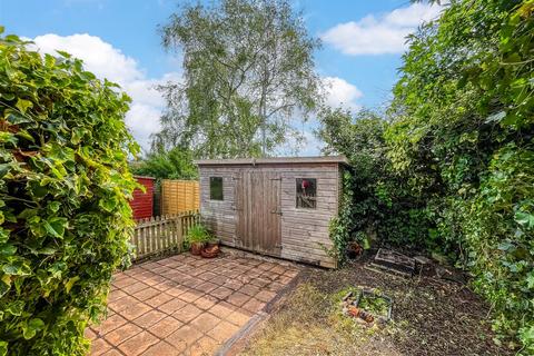 35 Beauchamp Road, Warwick, CV34 5NU