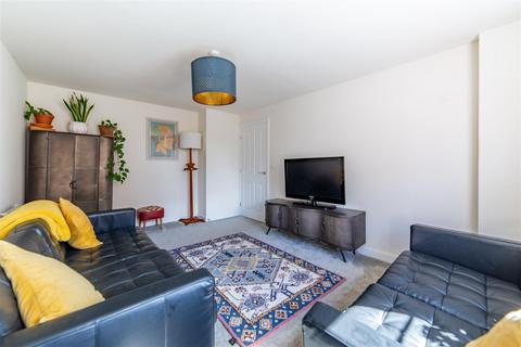 62 Ascot Drive, North Gosforth, Newcastle Upon Tyne, NE13 6PN