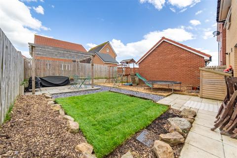 62 Ascot Drive, North Gosforth, Newcastle Upon Tyne, NE13 6PN