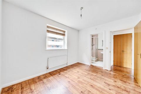 3 bedroom apartment for sale, Maltby Street, Bermondsey