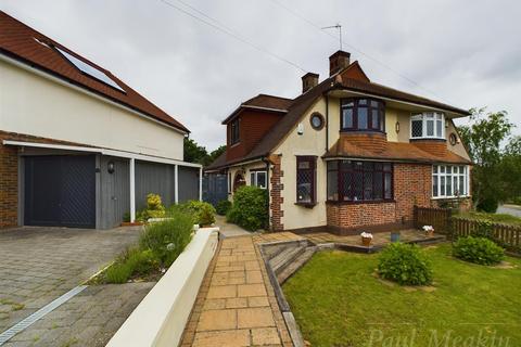 3 bedroom semi-detached house for sale, Corkscrew Hill, West Wickham