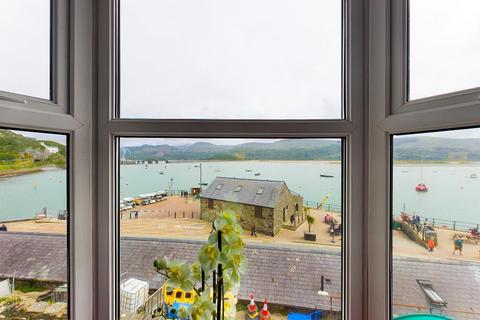 5 bedroom end of terrace house for sale, Abermaw Terrace, Barmouth