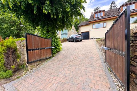 5 bedroom detached house for sale, Hope Road, Oughtibridge, S35