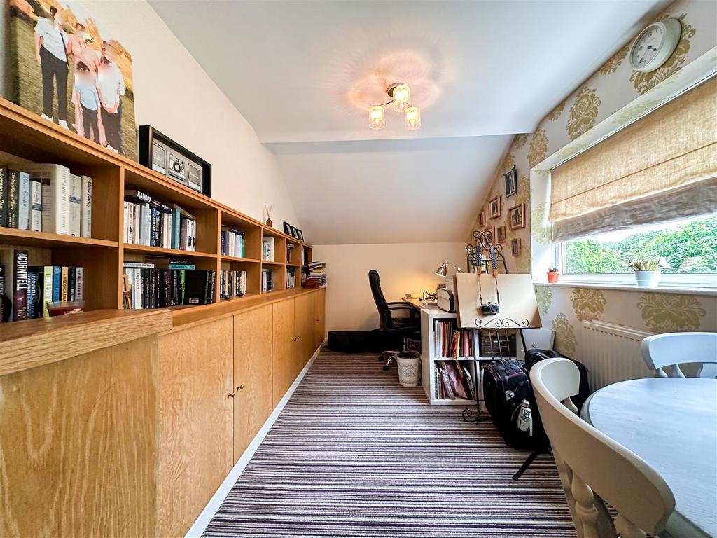 Office/ library