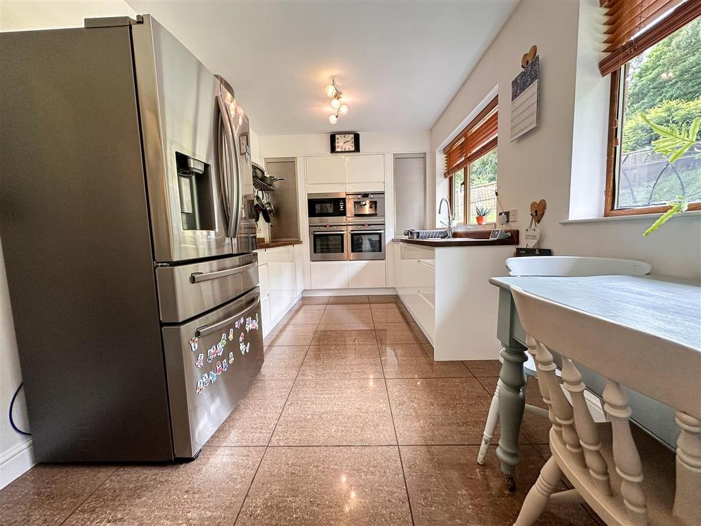 Breakfast kitchen