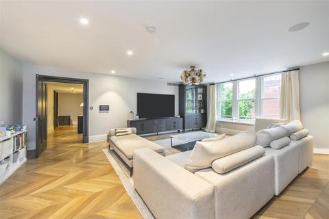 2 bedroom flat for sale, Nutley Terrace, Hampstead, NW3