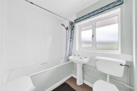 1 bedroom flat for sale, Downderry Road, Bromley