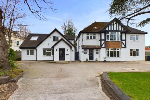7 bedroom detached house for sale, Hucclecote Road, Gloucester