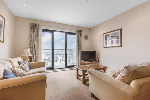 2 bedroom flat for sale, West Quay, Newhaven