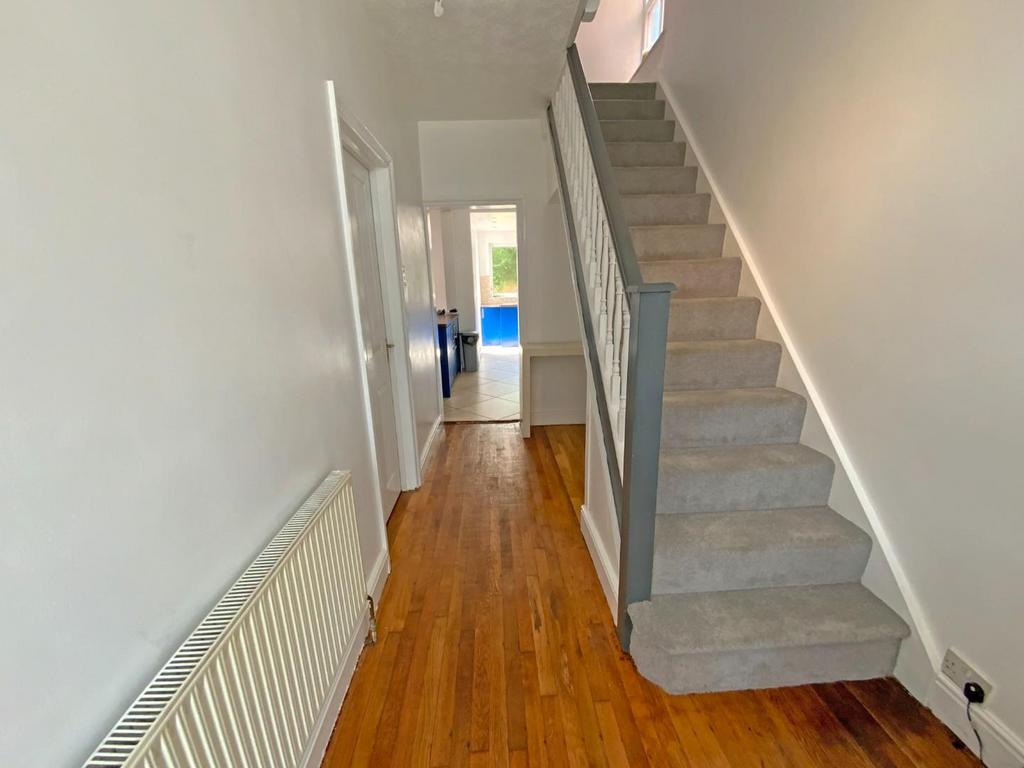 Hallway.jpg