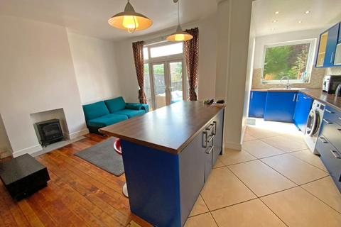 34 Avon Road, Leicester, LE3 3AA