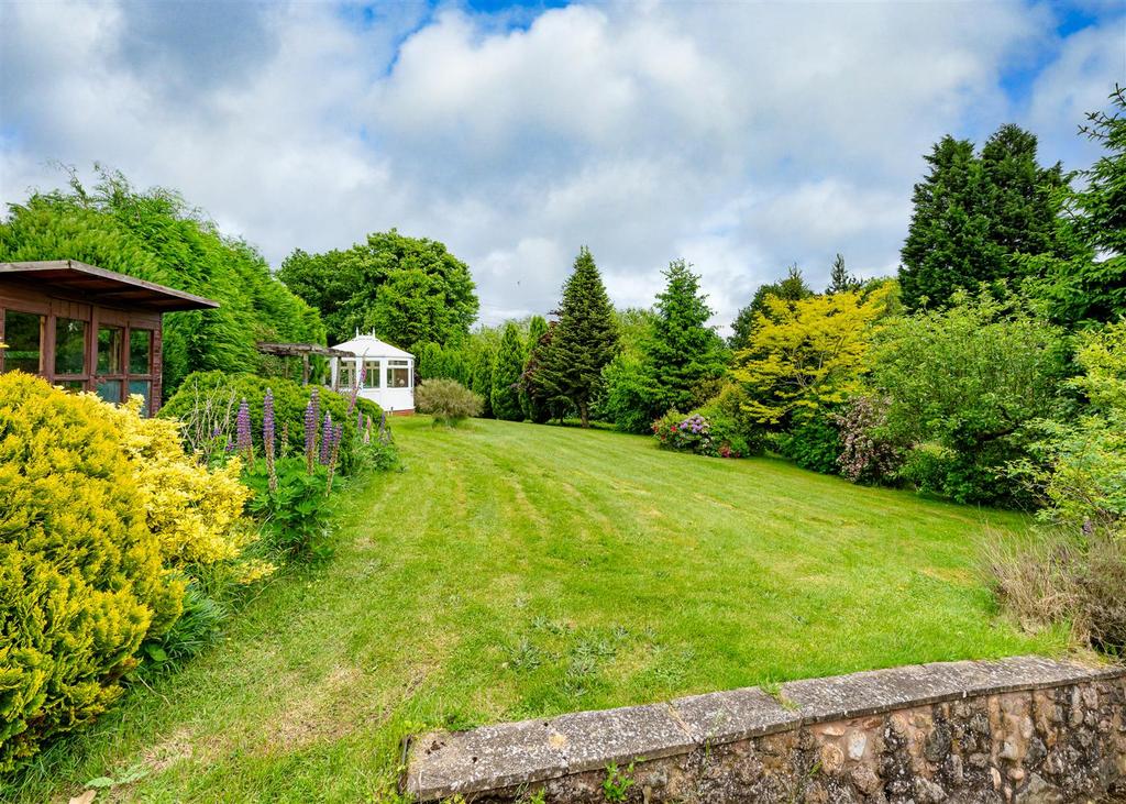Woodford Cottage-external4.jpg