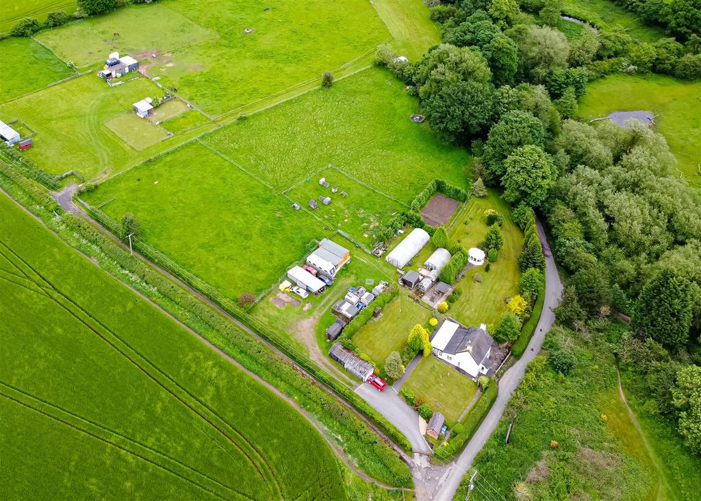 Woodford Cottage-drone3.jpg