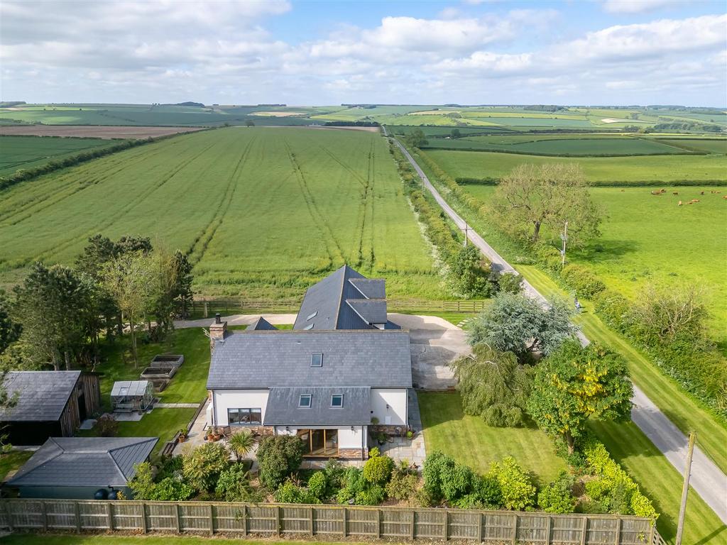 Church Lane, Fridaythorpe, Driffield... 5 bed detached house for sale