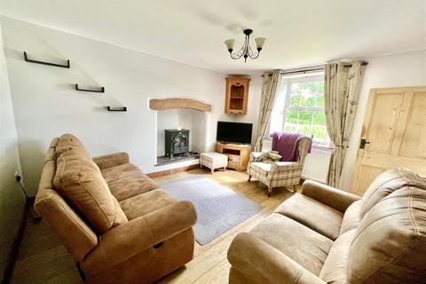 3 bedroom house for sale, Llangernyw