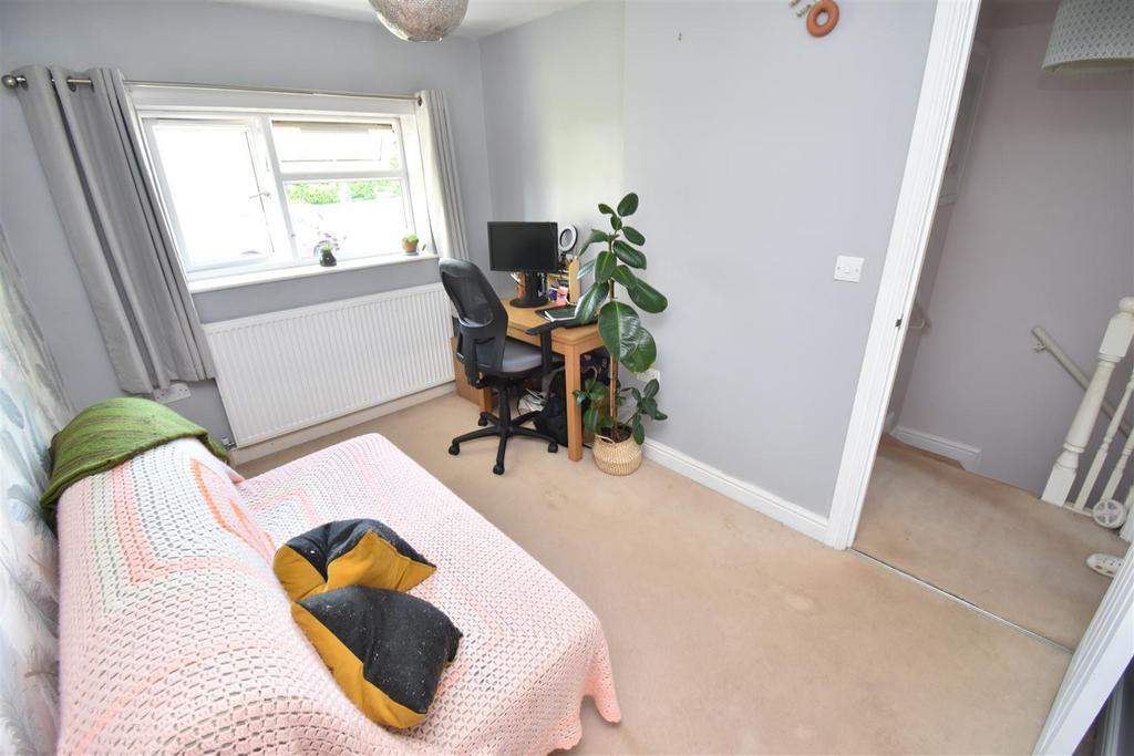 Bedroom 2.2.JPG