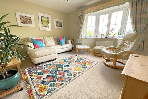 6 The Wickets, Bottesford, Nottingham, NG13 0HW