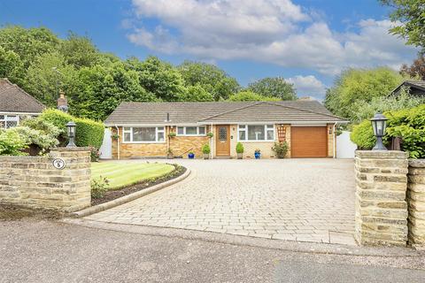 3 bedroom detached bungalow for sale, Ashcroft Close, Harpenden