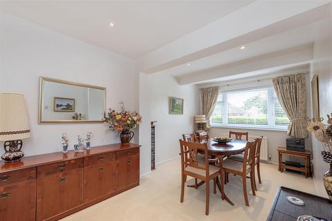 5 Ashcroft Close, Harpenden, AL5 1JJ