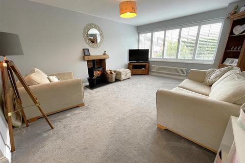 42 Abbey Road, Bingham, Nottingham, NG13 8ED