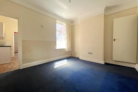 3 bedroom terraced house for sale, Wilberforce Road, Leicester, LE3