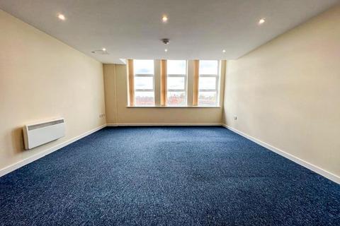 Studio to rent, Holmsdale Road, Foleshill, Coventry, CV6 5JP