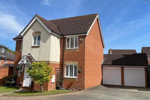 4 bedroom detached house for sale, Hereford Drive, Braintree