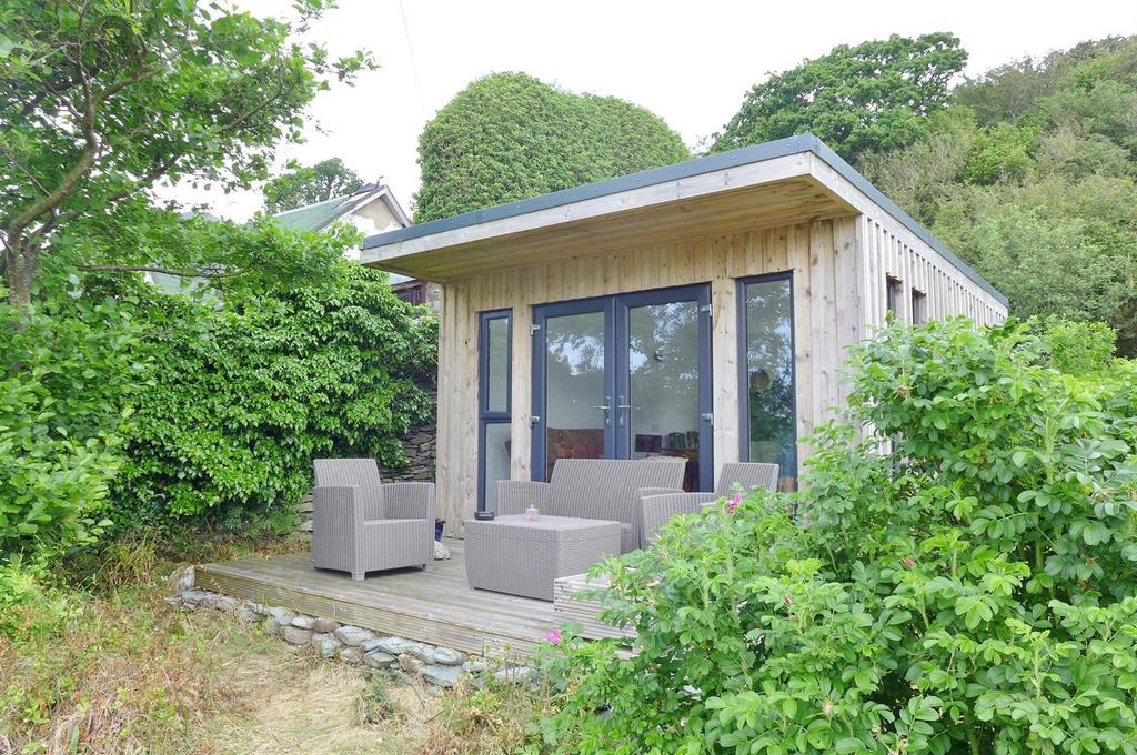 Garden room