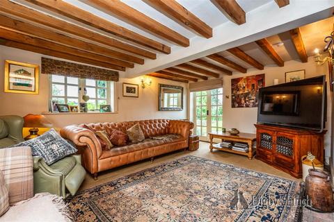 4 bedroom detached house for sale, Manor Lane, Shelford, Nottinghamshire