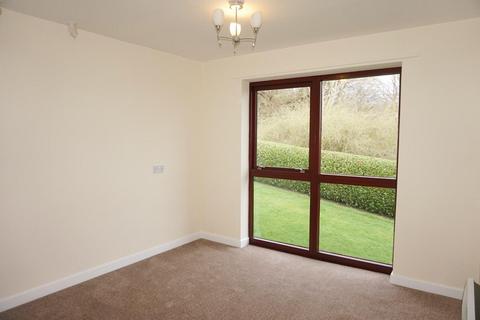 1 bedroom bungalow to rent, High Street, Old Whittington, Chesterfield