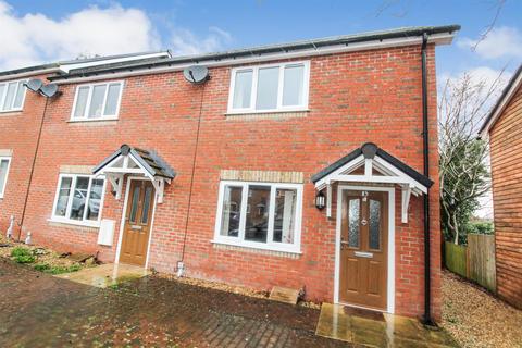 3 bedroom end of terrace house for sale, Brookfield Close, Weston Rhyn, Oswestry