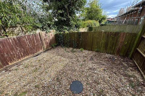 15d Brookfield Close, Weston Rhyn, Oswestry, SY10 7TJ