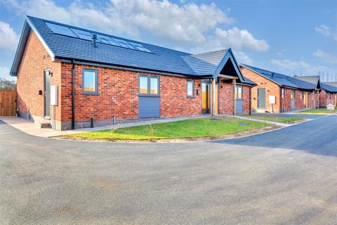 3 bedroom detached bungalow for sale, Collared Close, Lambley, Nottingham