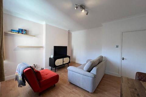 1 bedroom flat to rent, St. Stephens Road, Hounslow