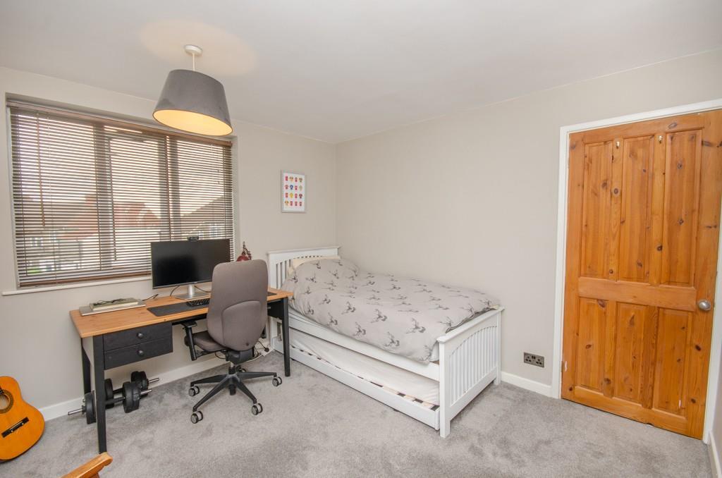 Bedroom two pic 2.jpg