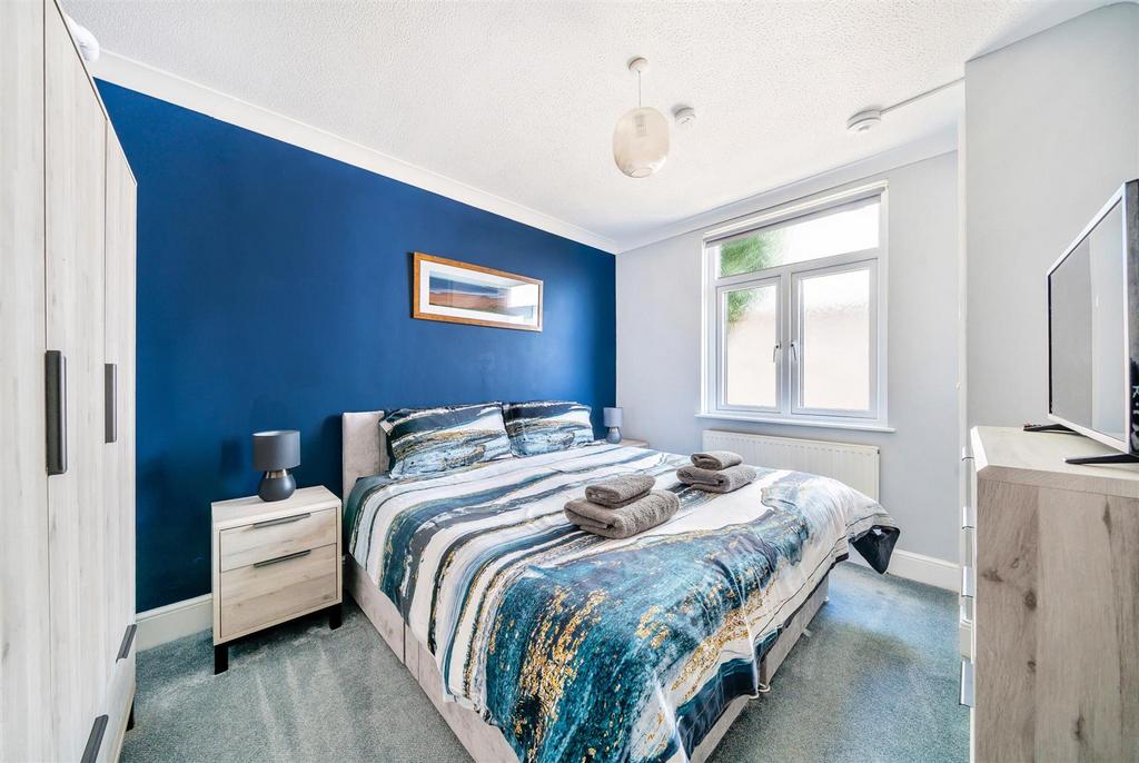 Bedroom.jpg