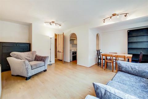 1 bedroom apartment to rent, Transom Square, Isle Of Dogs, E14