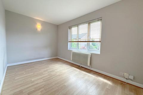 1 bedroom flat for sale, John Gooch Drive, Enfield