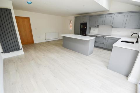 3 bedroom detached house for sale, Stead Street, Eckington, Sheffield, S21