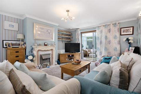 3 bedroom semi-detached house for sale, Ranald Court Cottages, Ascot