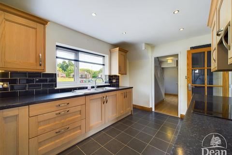 3 bedroom semi-detached house for sale, Milling Crescent, Lydney GL15