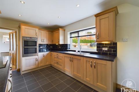 3 bedroom semi-detached house for sale, Milling Crescent, Lydney GL15