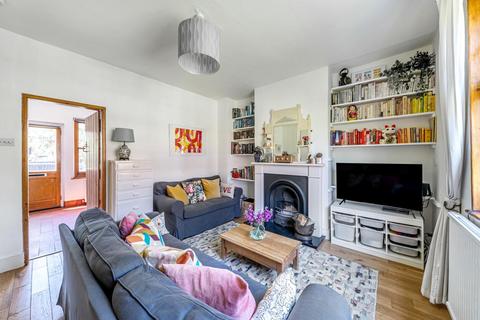 2 bedroom house for sale, Midland Terrace, London, NW2