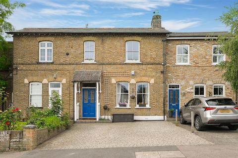 4 bedroom house for sale, Princes Road, Buckhurst Hill