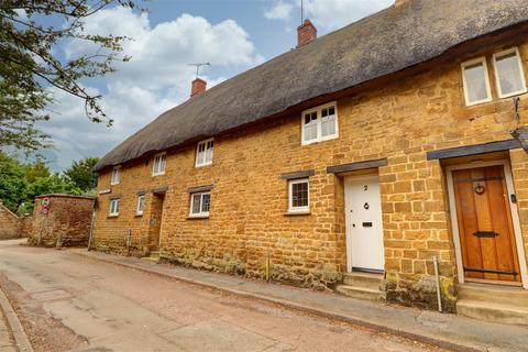 3 bedroom cottage to rent, Sycamore Terrace, Bloxham