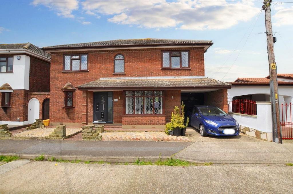 Church Parade, Canvey Island SS8 4 bed detached house for sale £475,000