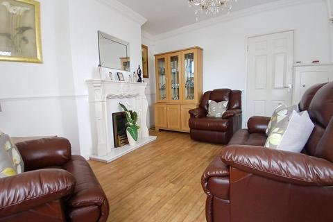 4 bedroom end of terrace house for sale, Tomkinson Road, Stockingford, Nuneaton