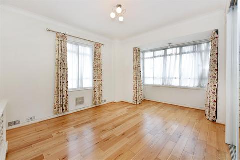 2 bedroom apartment for sale, Wesley Court, Marylebone W1G
