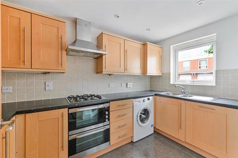 4 bedroom house for sale, Barrow Gardens, Redhill RH1